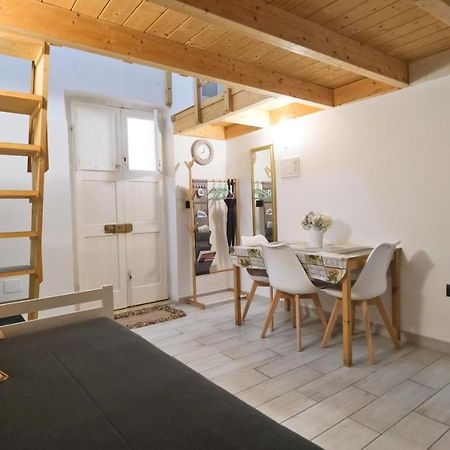 Monolocale Porta Napoli Leilighet Brindisi Eksteriør bilde