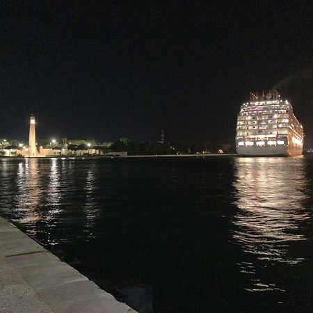 Monolocale Porta Napoli Leilighet Brindisi Eksteriør bilde